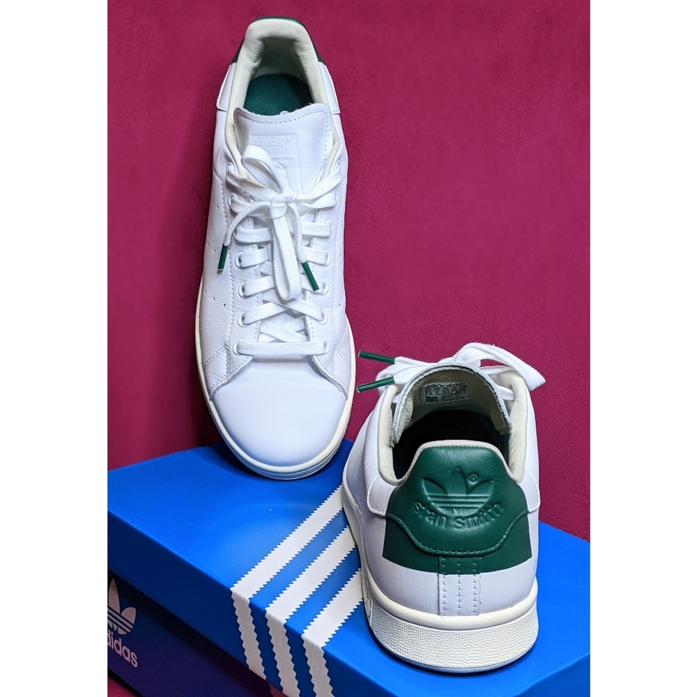 Stan Smith Adidas block art style green sneaker
